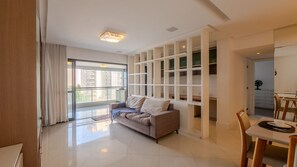Apartment | 3 bedrooms - Apto com 3 su tes Piscina e Sauna a 450m da Praia (Salvador)