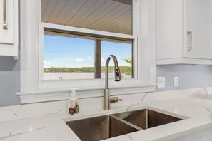 Interior - Luxury Lake House in Mount Uniacke (Mount Uniacke)