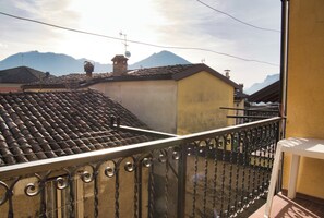 Property grounds - Cuor di Barzio P2 - Two Bedroom Apartment, Sleeps 5 (Barzio)