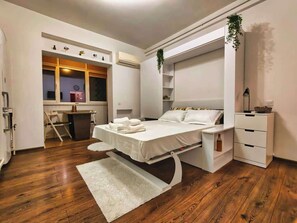 WiFi - Central Parliament View Studio (Bucharest)