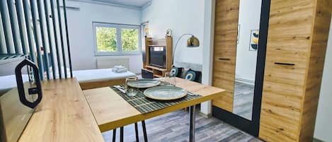 1 quarto, ferros/tábuas de passar roupa, Wi-Fi, roupa de cama