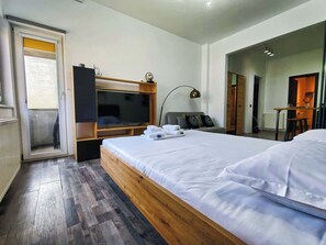 1 chambre, fer et planche à repasser, Wi-Fi, draps fournis