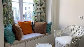 Studio – basic, ikke-røyk | Blendingsgardiner, strykejern/-brett, wi-fi (inkludert) og sengetøy