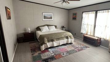 3 bedrooms, WiFi, bed sheets