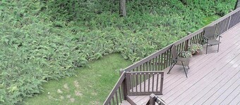 Poconos mountain and Lake Wallenpaupack retreat