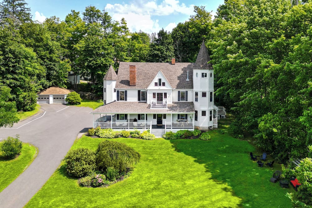 Hideaway Inn Lenox