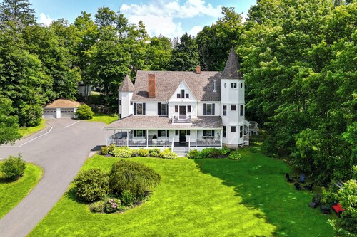 Hideaway Inn Lenox