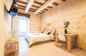 1 室のベッドルーム、アイロン / アイロン台、WiFi、ベッドシーツ