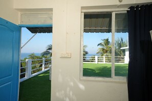 Panorámás szoba, erkély, kilátással a tengerre | Kilátás a szobából