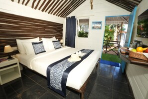Signature Cottage, Patio, Sea View | Free WiFi - Beachouse Beachfront Cottages and Suites (Calangute)