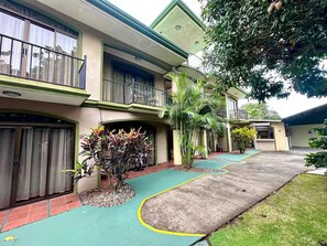 Exterior - Habitación E en Heredia – Excelente ubicación (Heredia)