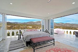 5 bedrooms, desk, iron/ironing board, WiFi - The Moroccan Palace | Entire 4-Level Villa with Pool, Rooftops & Glamping Tents (El Sargento)