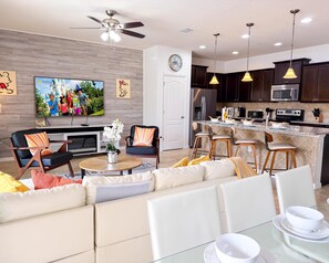 Living area - Luxury Windsor Westside Townhome | Private Pool | Across Clubhouse | Near Disney (Kissimmee)