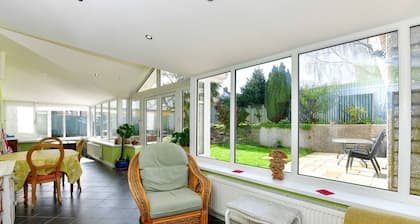 Castell Coch Retreat 4BR House with Garden & Park