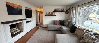 Close to everything! Wintergreen Resort, Skyline Drive, Nelson 151 and more!