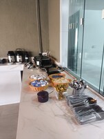 Desayuno buffet incluido todos los días 