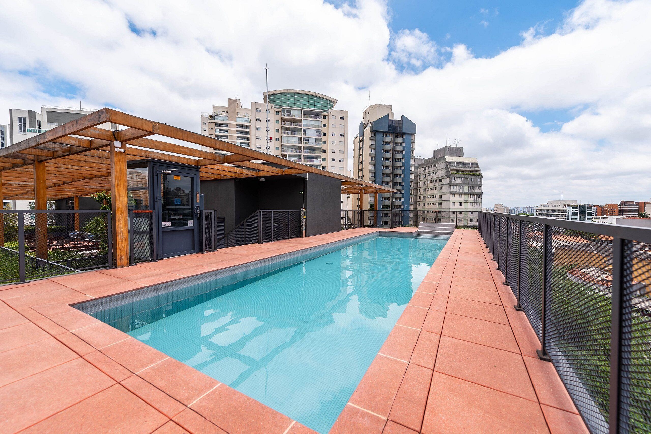 Apartment | Pool | Outdoor pool