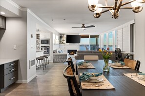 Dining - BOARDWALK BLISS! Brand new this Summer-POOL (San Diego)