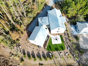 Exterior - Firefly South: 3,800 sqft - Sleeps 16! 2-min walk to pool and beach! (Saint Teresa)