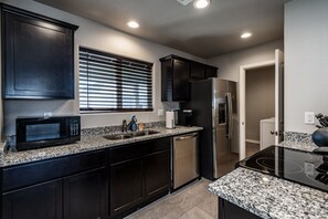 Fridge, microwave, oven, stovetop - Freshly Built Stay | Quiet Area Near Golf & Dining (Kingman)