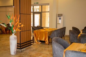 Dining - MARVEL HOTEL & SUITES LIMITED (Port Harcourt)