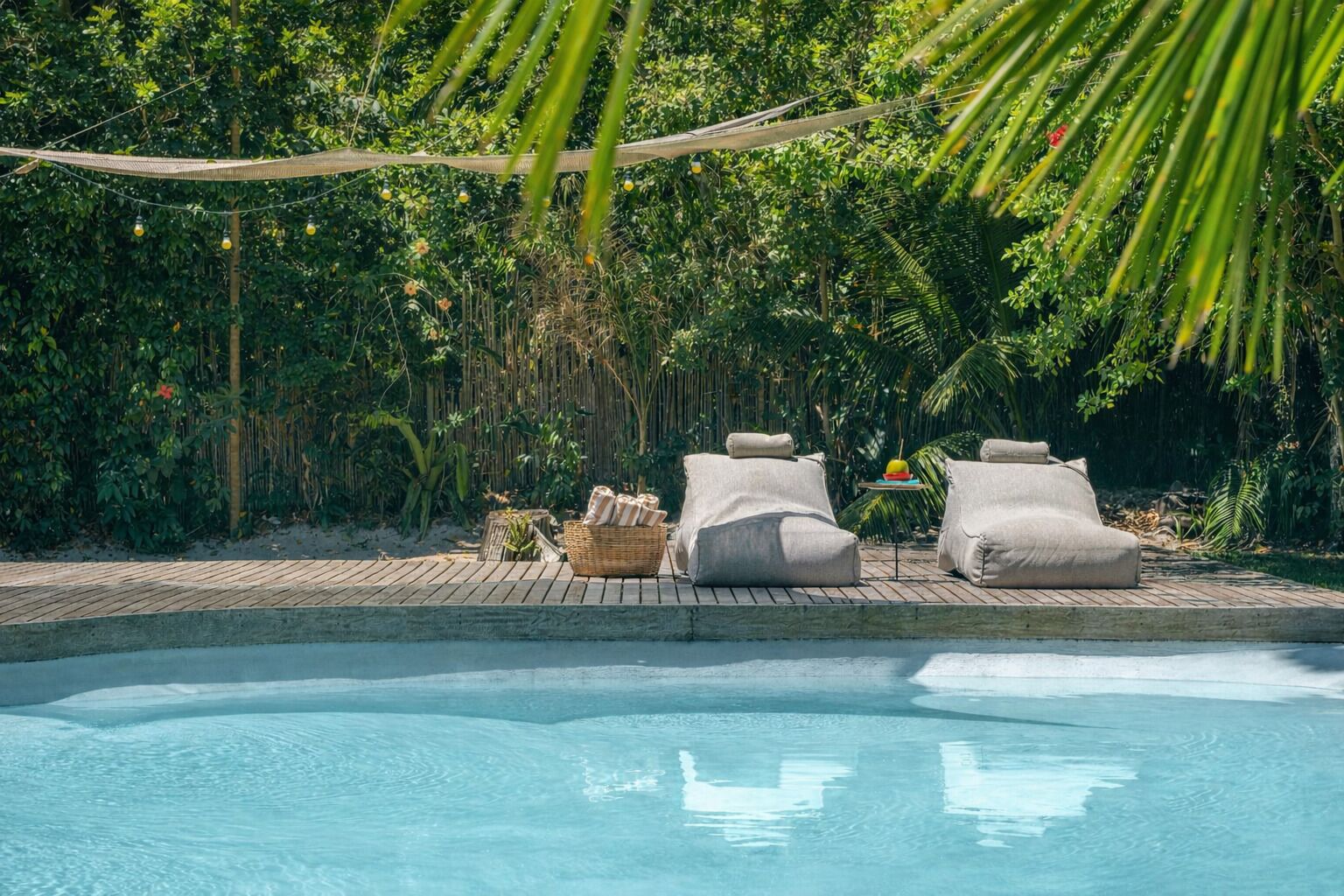 Casa de lujo, vistas a la playa | Piscina | Una piscina al aire libre