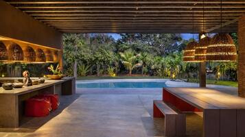 Luxury House, Beach View | Pool | Outdoor pool