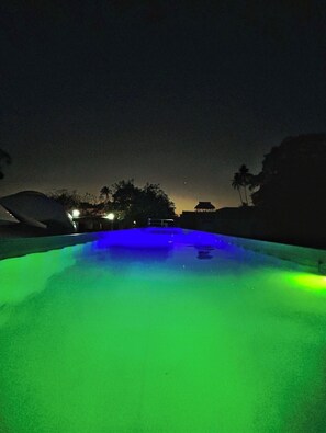Outdoor pool - Octopus Igloo in Christmas Bar (Barra de Navidad)