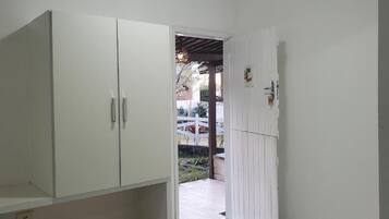 Familienzimmer, Blick auf den Innenhof | Innenbereich