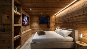 6 bedrooms, iron/ironing board, free WiFi, bed sheets - Charme mountain Chalet (Ponte di legno)