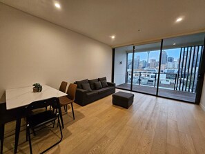 Living area - Sydney Ultimo 2BR 038 Close to CBD (Ultimo)