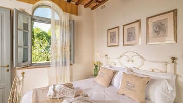 2 habitaciones, wifi gratis y ropa de cama