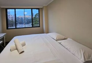 Iron/ironing board, WiFi - Sydney pyrmont 2BR 75 Fish market (Pyrmont)