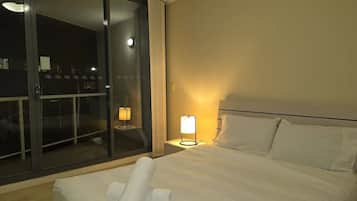 アイロン / アイロン台、ベッドシーツ