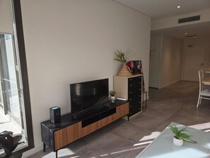 Interior - Sydney CBD 2BR 029 Easy Walk to Darling Harbour (Sydney)