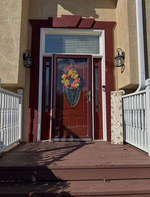 Exterior detail - Charming 4-bedroom house in Lithia Springs for a relaxing stay (Lithia Springs)
