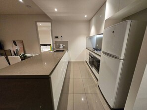Fridge, microwave, oven, stovetop - Burwood 2BR 031 APT close Olympic park & CBD (Burwood)