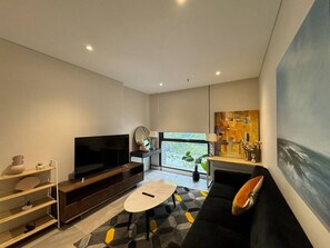 TV - Sydney CBD 2BR 102 Easy Walk to Darling Harbour (Sydney)