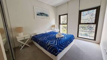 Bügeleisen/Bügelbrett, WLAN, Bettwäsche