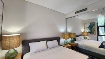 Bügeleisen/Bügelbrett, WLAN, Bettwäsche