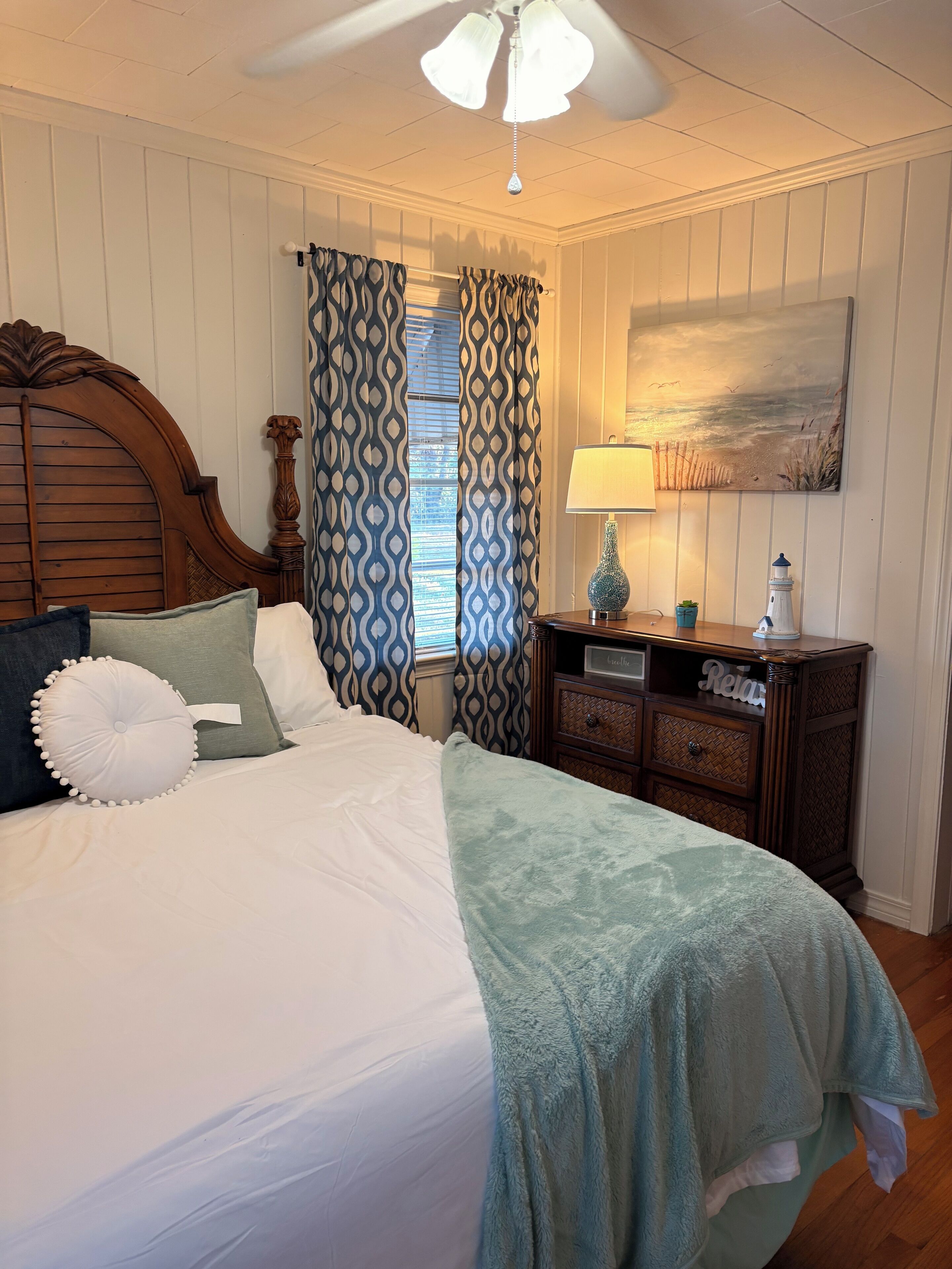 3 bedrooms, travel crib, free WiFi, bed sheets