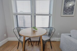 Dining - Bright 1 Bedroom | Downtown Boston (Boston)