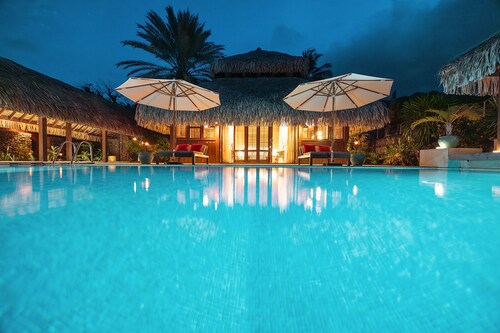 Villa Heremoana by Tahiti Homes, exceptional Polynesian property