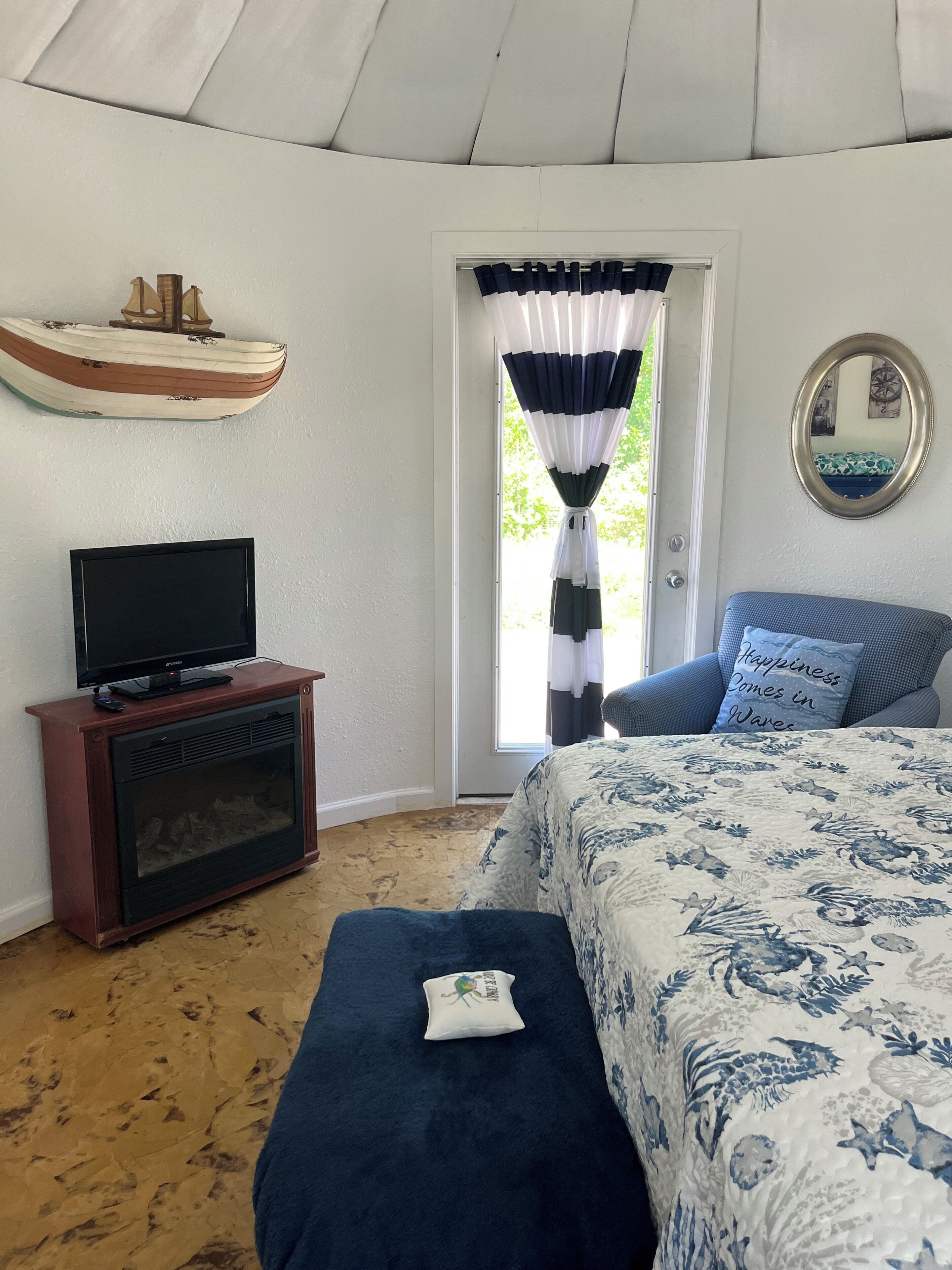 1 chambre, Wi-Fi gratuit, draps fournis