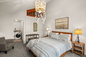 2 chambres, fer et planche à repasser, Wi-Fi gratuit, draps fournis