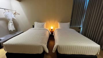 Family Apartment, City View | In-room safe, desk, laptop workspace, blackout curtains