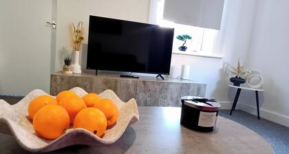 Prime Town Centre-Location-Station-Airport-WiFi-Parking