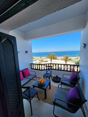 Terrace/patio - Almost waterfront apartment in la marsa corniche (Marsa)