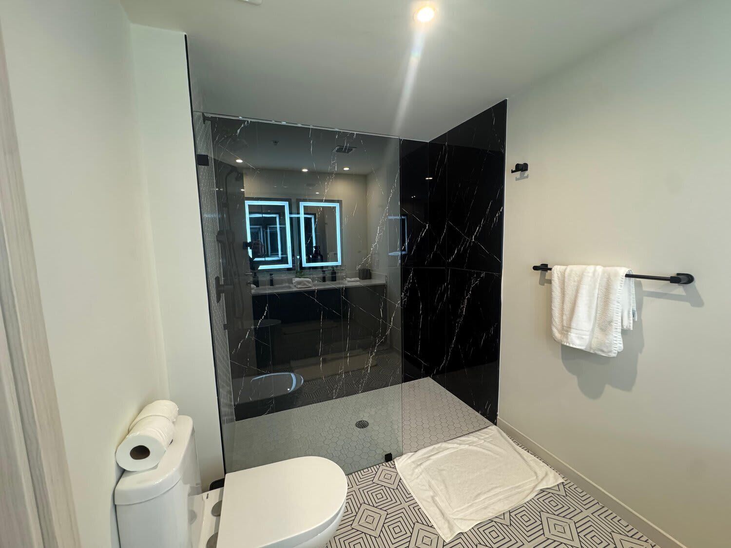 Apartment, City View | Bathroom