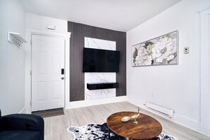 TV - 1034 Assumption · Newly renovated 3 bedroom unit (Windsor)